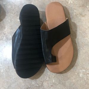 Comfort sandals never worn!